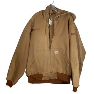 Vintage Carhartt Jacket w/hood. Zip-Up style. Union Made. Chest: 31" Length: 29"